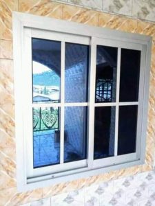 fenêtre sur mesure à La Neuville-aux-Bois